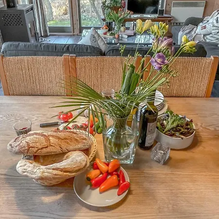 Chalet Traumhaff Kustenchalets: Lärchenwoodchalets Mit Kamin Und Sauna An Der Ostsee