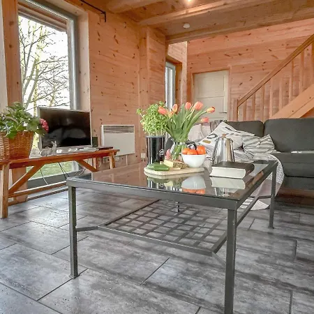 Traumhaff Kustenchalets: Lärchenwoodchalets Mit Kamin Und Sauna An Der Ostsee * Vogelsang-Warsin