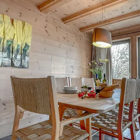 Traumhaff Kustenchalets: Lärchenwoodchalets Mit Kamin Und Sauna An Der Ostsee Vogelsang-Warsin