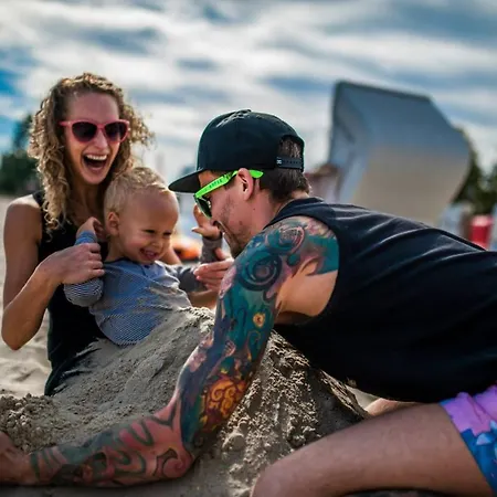 Traumhaff Küstenchalets - Einzigartige An Der Ostsee. Ganz Aus Lärchenholz Mit Kamin Und Sauna Chalet Vogelsang-Warsin